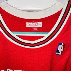Mitchell & Ness bulls jersey